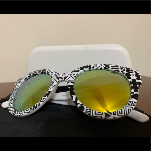 Stylish sunglasses - Picture 5 of 8